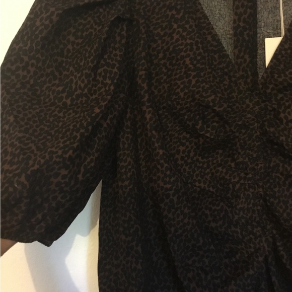 Universal Thread animal print dress with puffy sleeves - Picture 3 of 6